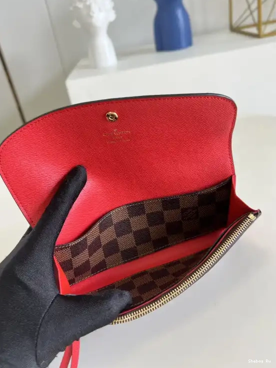 wallet EMILIE LOUIS VUITTON 0701